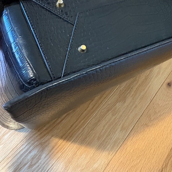 The Curated black crocodile tote bag, discontinued style - Picture 9 of 9